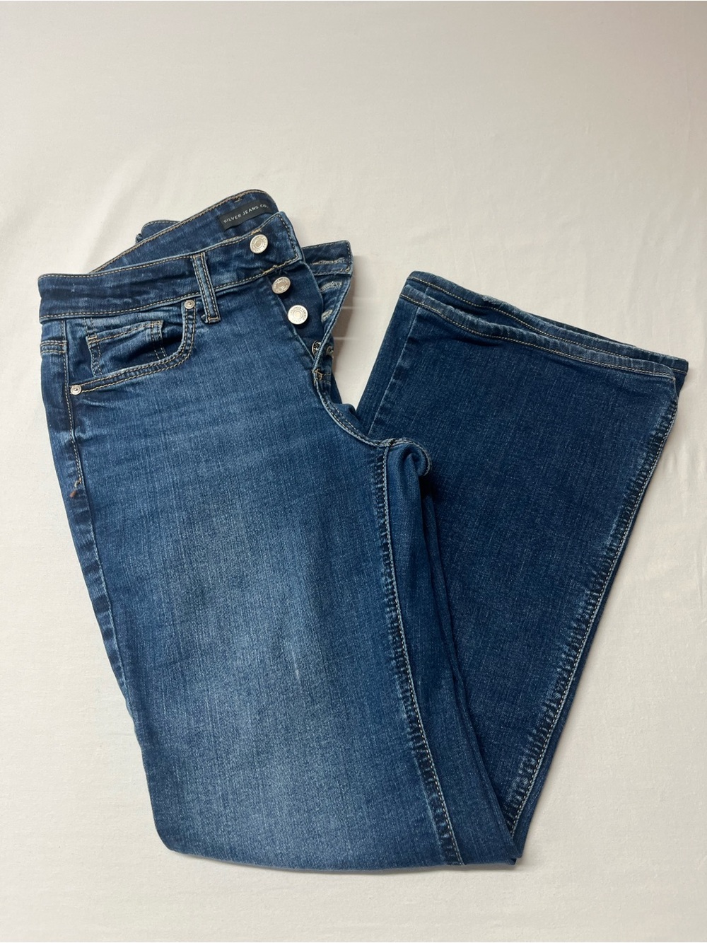 Silver Jeans Co Suki Flare Mid Rise Curvy Blue Jeans woman’s  Size W28 L31  1704